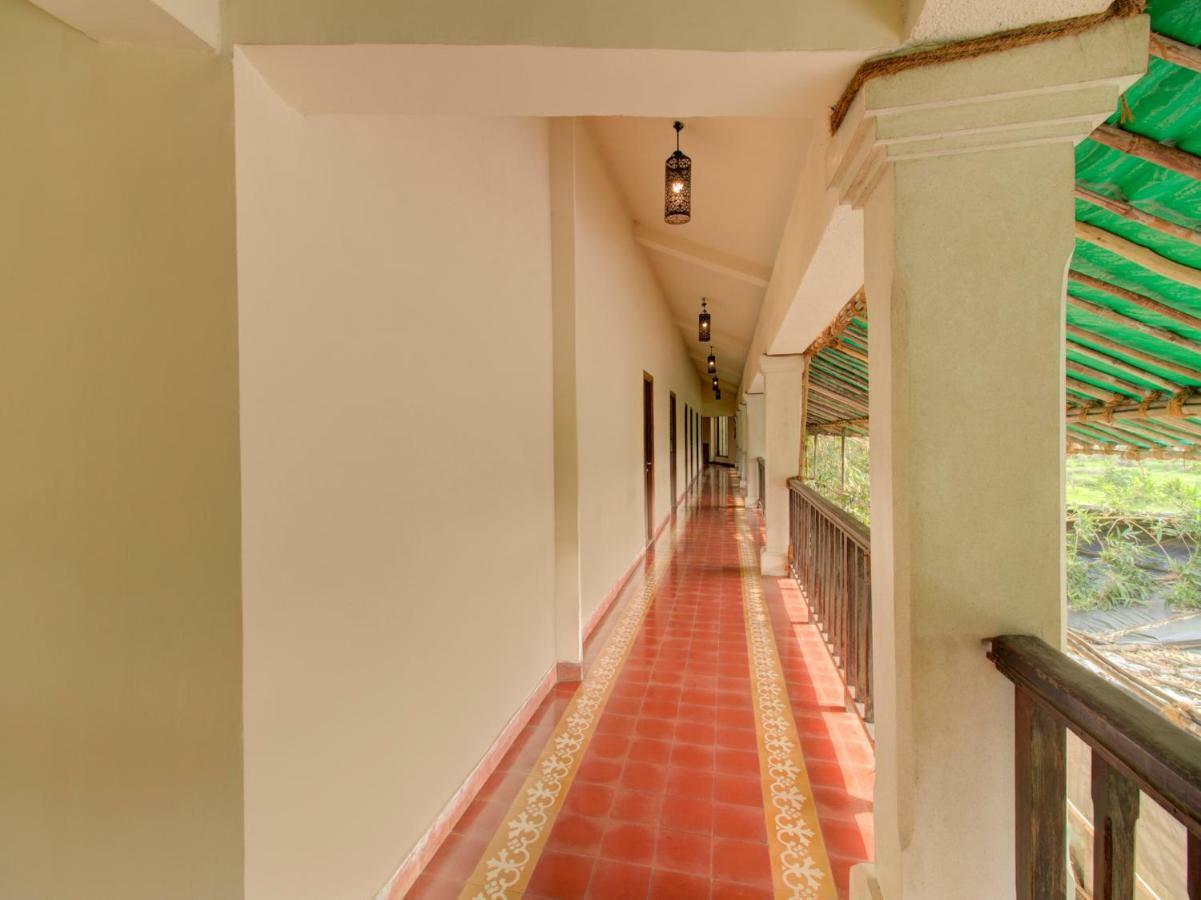 فندق دايففي  Capital O 36727 Plush Retreat المظهر الخارجي الصورة