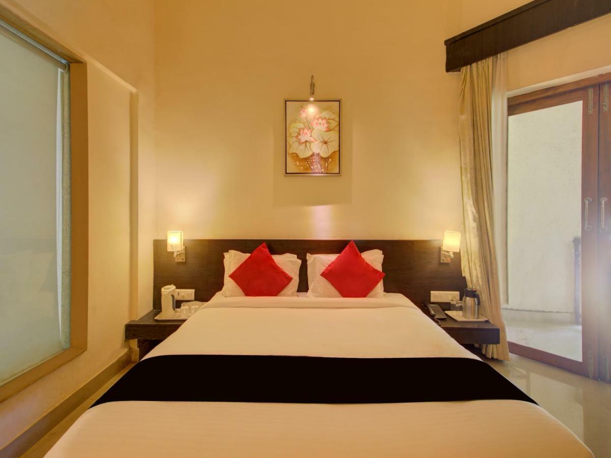 فندق دايففي  Capital O 36727 Plush Retreat المظهر الخارجي الصورة